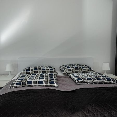 דירות Świnoujście Apartament Przy Parku Z Duzym Tarasem ,Prywatny Parking מראה חיצוני תמונה